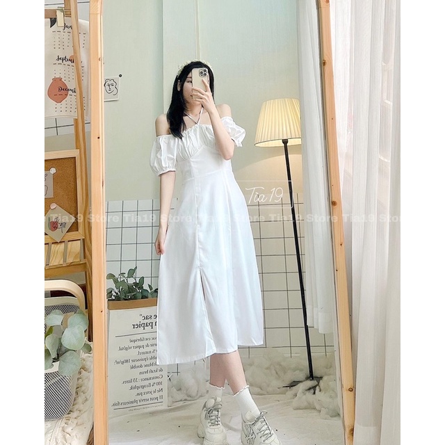 Váy trắng cutout dáng dài Tia19. Đầm trắng tiểu thư cổ yếm trễ vai | BigBuy360 - bigbuy360.vn