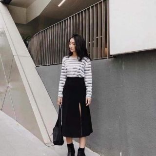 Chân váy chữ A xẻ đùi