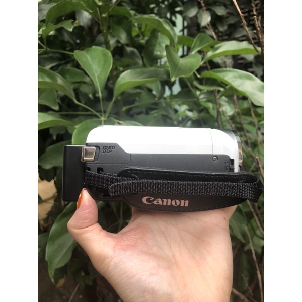 Máy quay Canon Ivis HF R42