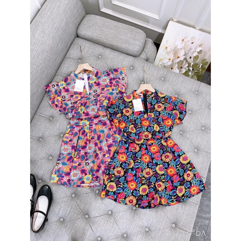 váy jum hoa cổ xẻ siêu xinh | BigBuy360 - bigbuy360.vn