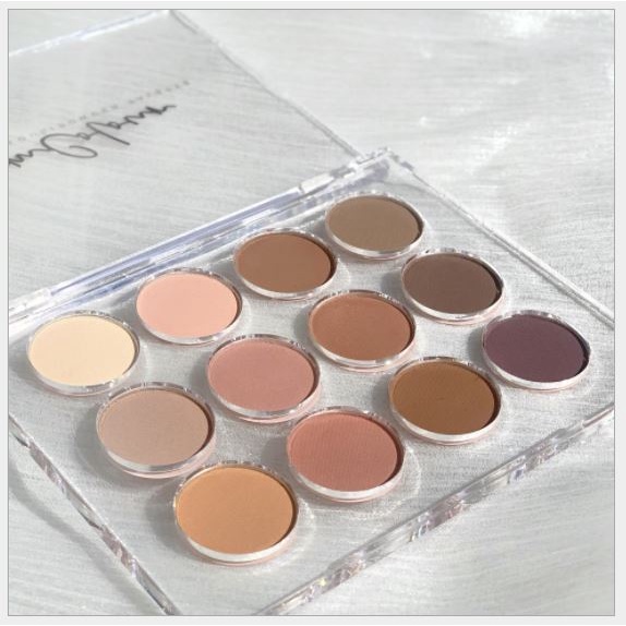 Bảng phấn mắt Glam Colour 12 ô vỏ trong suốt