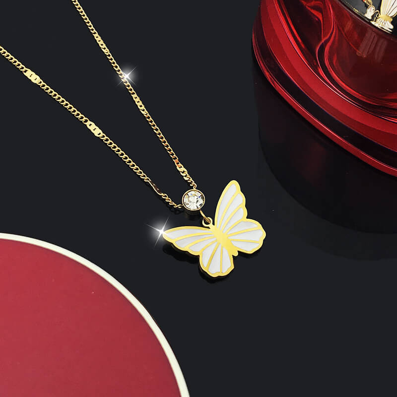 Korean version of the new diamond butterfly stainless steel necklace women