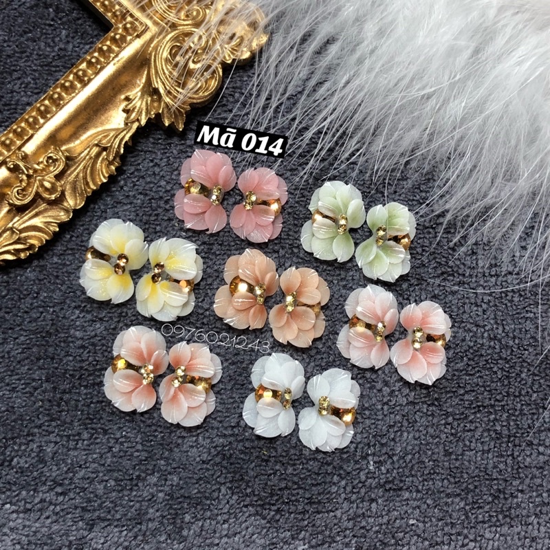 cúc ôm đá. hoa bột nails.phụ kiện nails