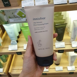 Sữa rửa mặt tro núi lửa Innisfree
