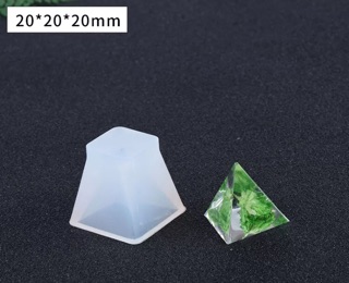 [ORDER] Khuôn silicon hình kim tự tháp