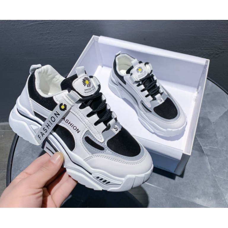 Giày sneaker nữ phát sáng MS016 (đen trắng)