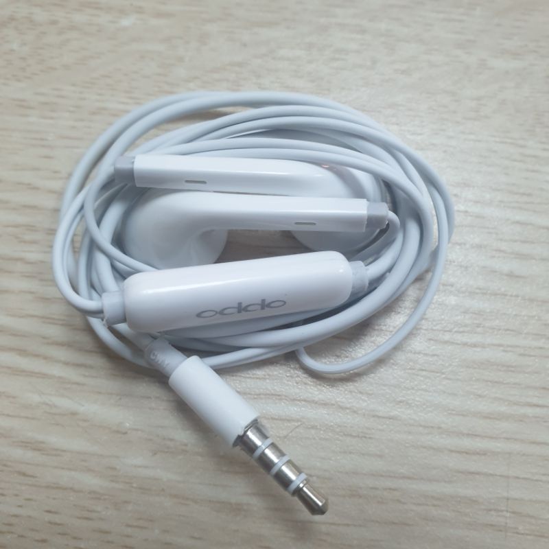 Tai nghe oppo chân 3.5