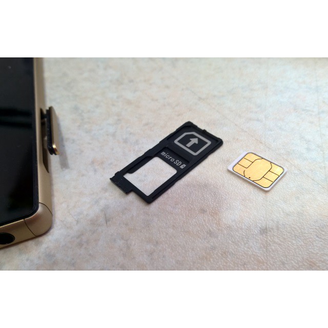 Khay sim cho Sony Z5 Z5p