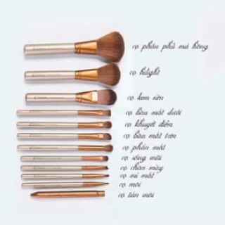 Bộ cọ trang điểm naked3