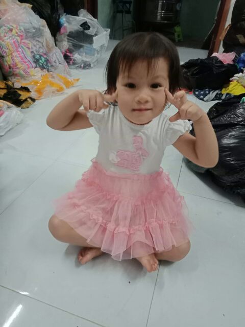 Body váy thêu thỏ