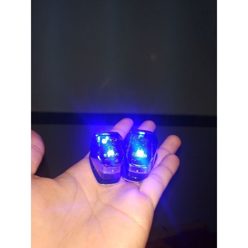 Xi Nhan Led Mẫu Nấm Gắn Mọi Dòng Xe