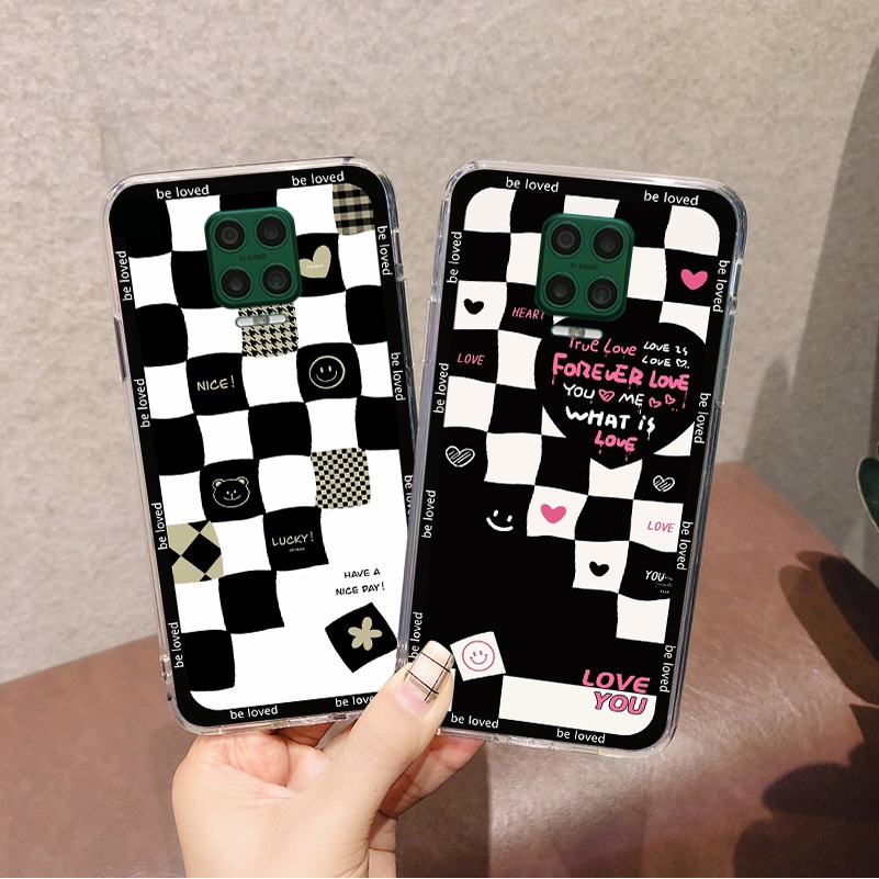 ỐP LƯNG VSMART ARIS - ARIS PRO BẢO VỆ CAM in mẫu trái tim caro mikey cực đẹp siêu hot tren