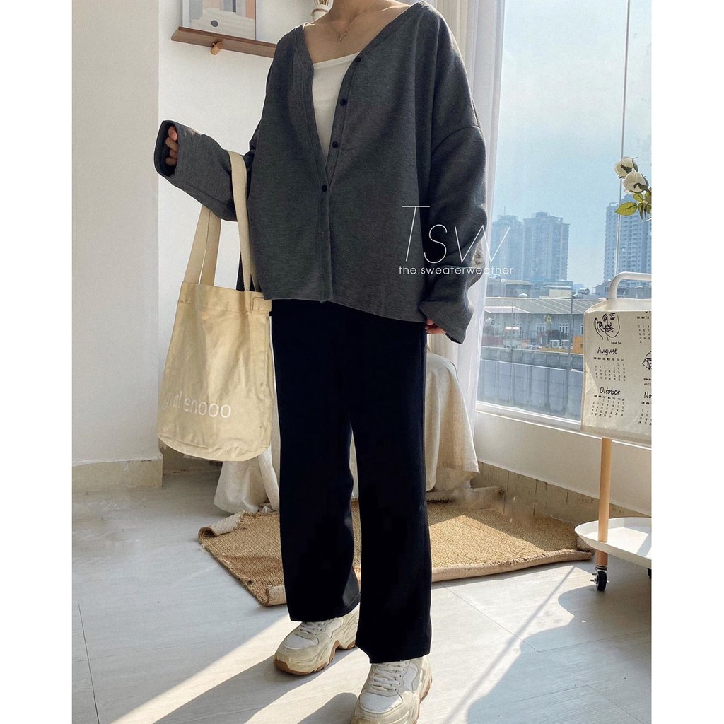 ÁO CARDIGAN NỈ LÌ OVERSIZE CỔ V CÚC DỌC XÁM NÂU - ÁO CADIGAN LEN MỎNG 2 MÀU NÂU XÁM | BigBuy360 - bigbuy360.vn