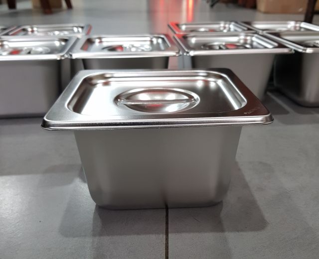 Khay inox đựng topping . Combo 10 bộ  khay 17x18 cao 10cm