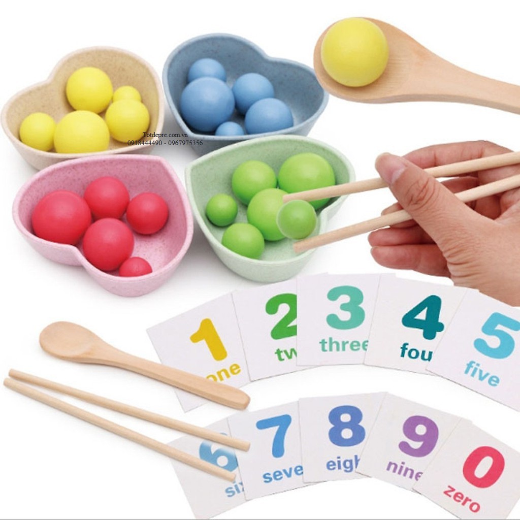 Đồi chơi tập gắp bi gỗ - Giáo cụ Montessori