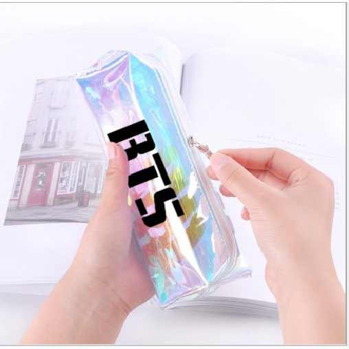 Bóp Viết [Hộp Bút] Hologram Trong Suốt BTS Cao Cấp