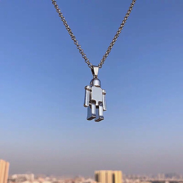 ROBOT NECKLACE