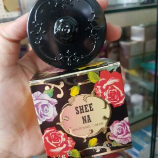 Kem Bông Hồng Sheena