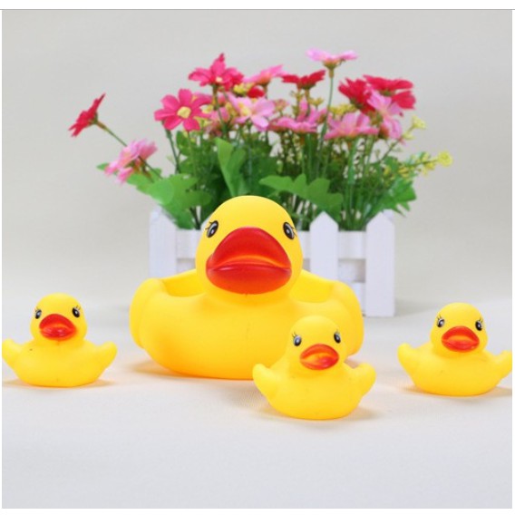 Vịt chíp thả bồn tắm