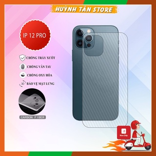 Miếng dán decal carbon mặt sau Iphone 12, 12 Pro chống trầy mặt lưng, chống bám vân tay (Tặng dán Camera Carbon)