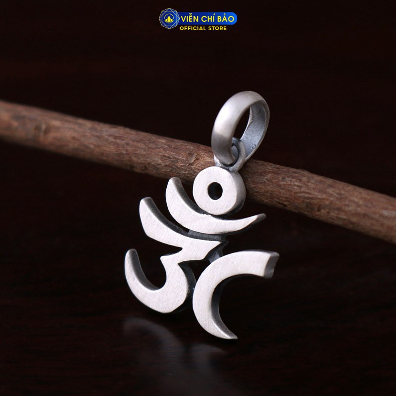 Mặt Dây Chuyền Bạc Chữ Om chất liệu bạc Thái thương hiệu Viễn Chí Bảo M000638