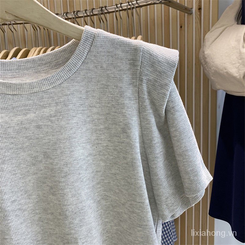 Bộ Áo Cổ Tròn + Quần Short Lưng Cao Co Giãn Thời Trang Mùa Hè Cho Nữ S2021 | BigBuy360 - bigbuy360.vn