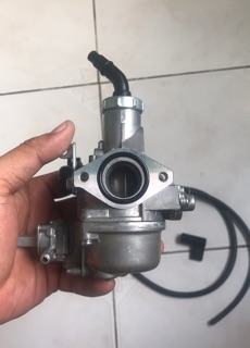 Bình xăng con: Future 125 trái 21
