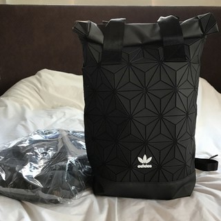 Balo adidas 3D ROLL TOP HOLOGRAM