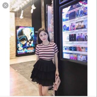 Chân váy ngắn dập ly 3 tầng