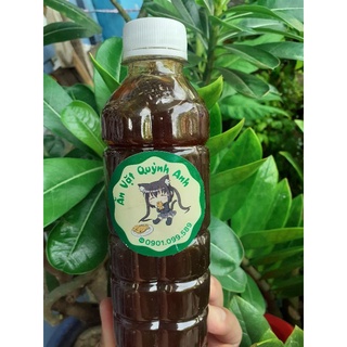 Nước sốt me,chấm bánh tráng,nguyên liệu bánh tráng trộn,hương vị đặc biệt.