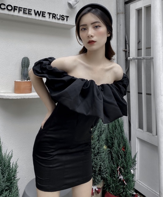 Đầm bèo vai Dreamy