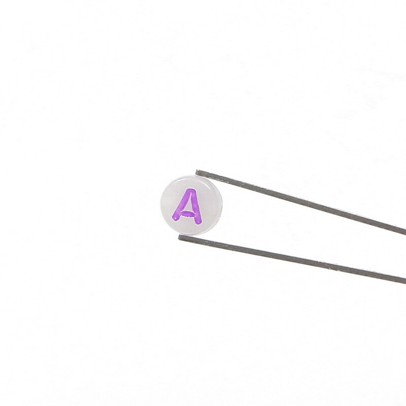 Bộ 100 hạt xâu chuỗi họa tiết trái tim/ chữ cái bằng acrylic màu dạ quang dùng làm trang sức diy