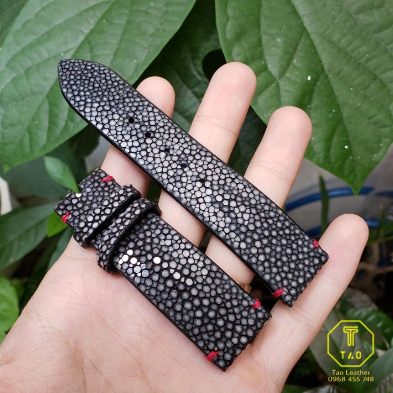 Dây đồng hồ handmade da cá đuối đen kèm khóa, tool thay dây