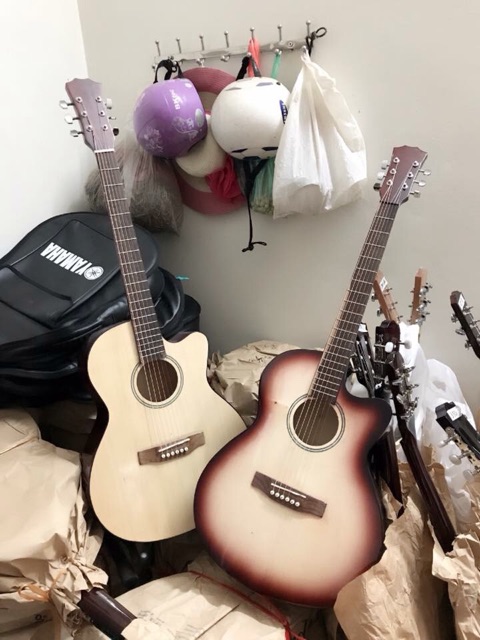 Combo guitar acoustic A75 (TẠI KHO XƯỞNG+bao vải+ capo có ty chỉnh cần chống cong