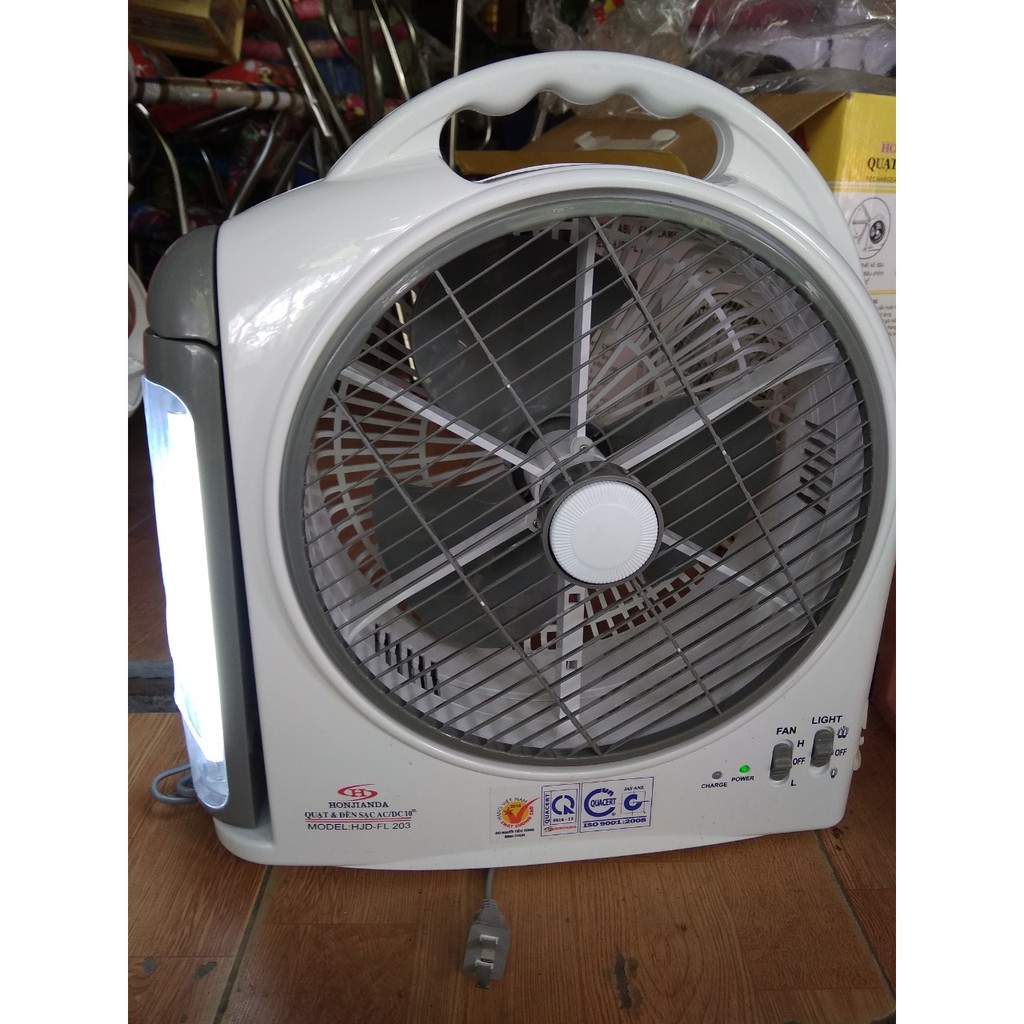 QUẠT TÍCH ĐIỆN CÓ ĐÈN 2 BÌNH