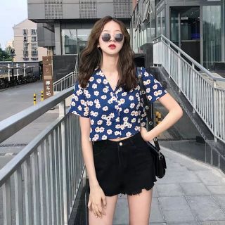 Áo sơ mi croptop hoạ tiết hoa nhí có bigsize