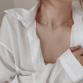 Larosa: Vòng cổ đính hoa dễ thương phong cách Hàn Quốc