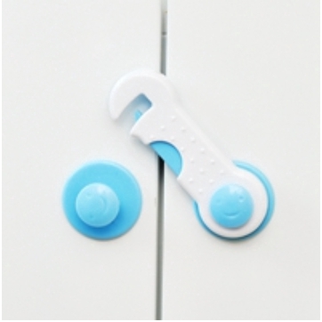 Chốt Khóa Tủ Lạnh Thiết Kế Tiện Dụng An Toàn Cho Bé