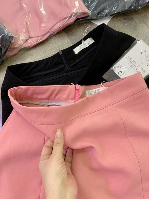 BÁN SỈ CHÂN VÁY LÓT QUẦN VẠT LƯỢN SÓNG CHO NỮ | BigBuy360 - bigbuy360.vn