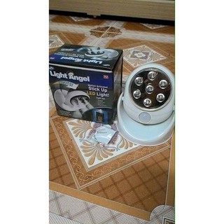 đèn cảm ứng tự động