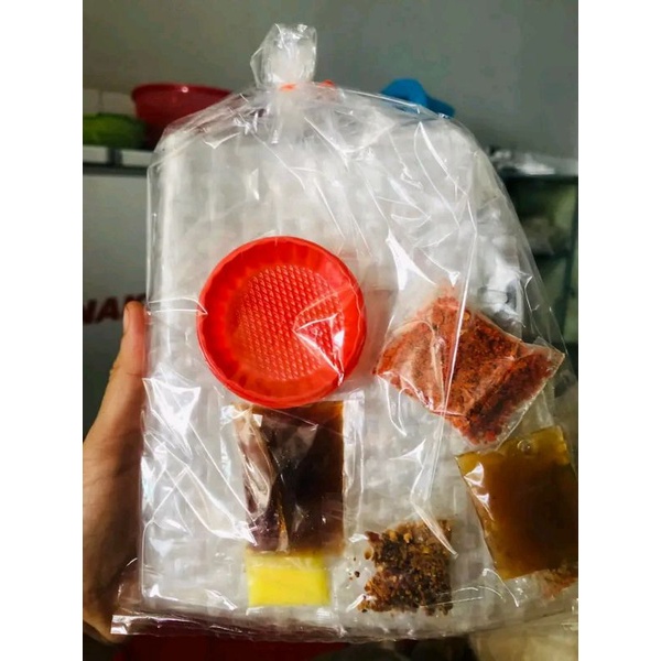Bánh tráng chén chấm