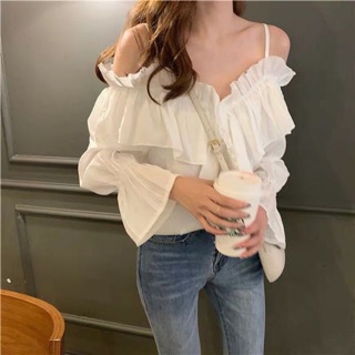 (Order) Áo trễ vai bèo ren màu trắng sang chảnh sexy