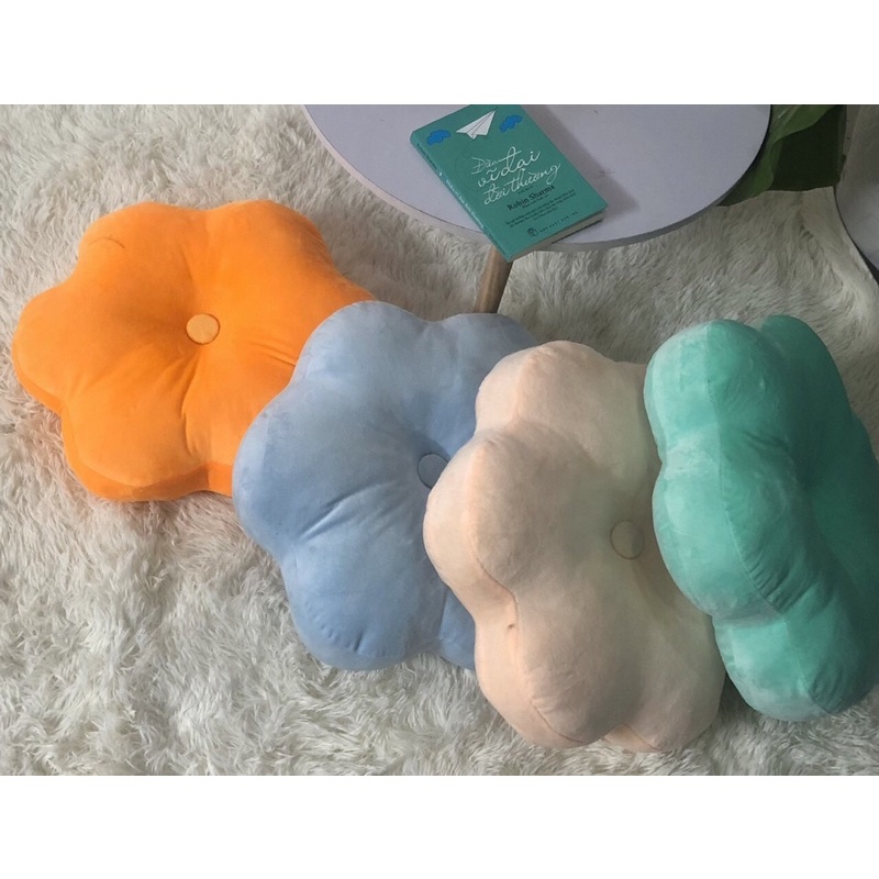 Đệm ghế, gối trang trí, gối tựa gối ôm hình bông hoa - Kanta store