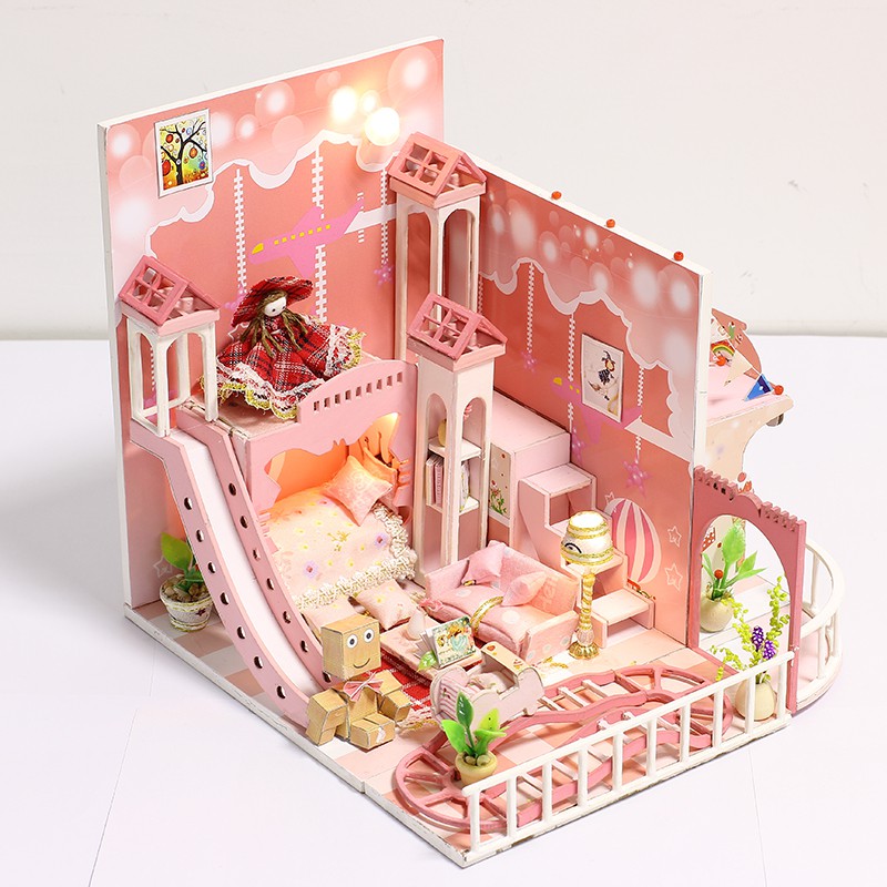 Nhà búp bê Dream childhood ( Tặng mica)