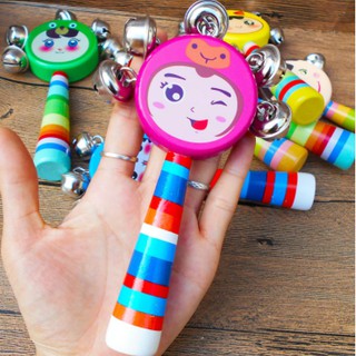 XÚC XẮC, LỤC LẠC GỖ GẮN CHUÔNG HÌNH CHIBI ĐÁNG YÊU CHO BÉ