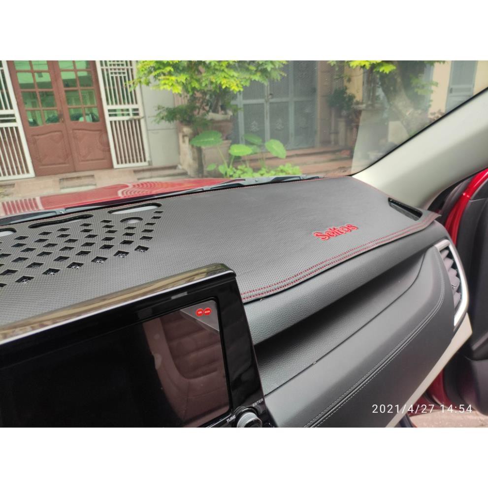 Thảm Taplo Da Carbon Kia Seltos 2020 - 2023 có chống trượt