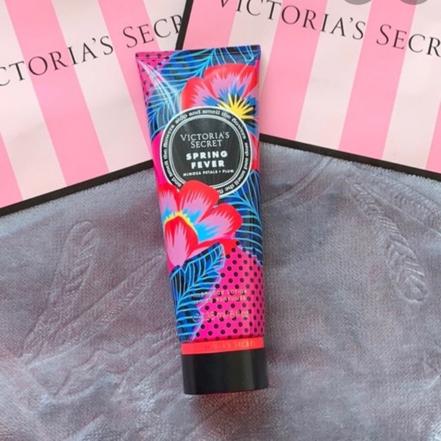 Dưỡng thể Victoria's Secret Fragrance Lotion 236ml - Spring Fever (Mỹ)