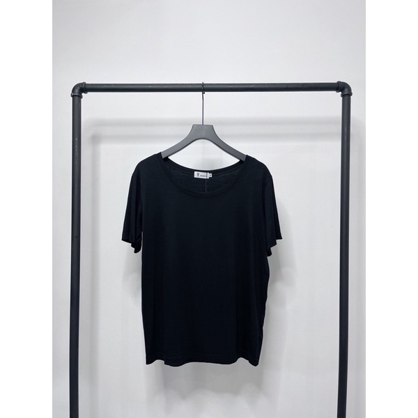 Áo phông nam cổ trễ cotton lụa cao cấp WAGG