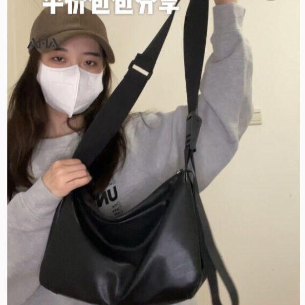 Túi xách AHA official chất liệu da PU thời trang cho nữ