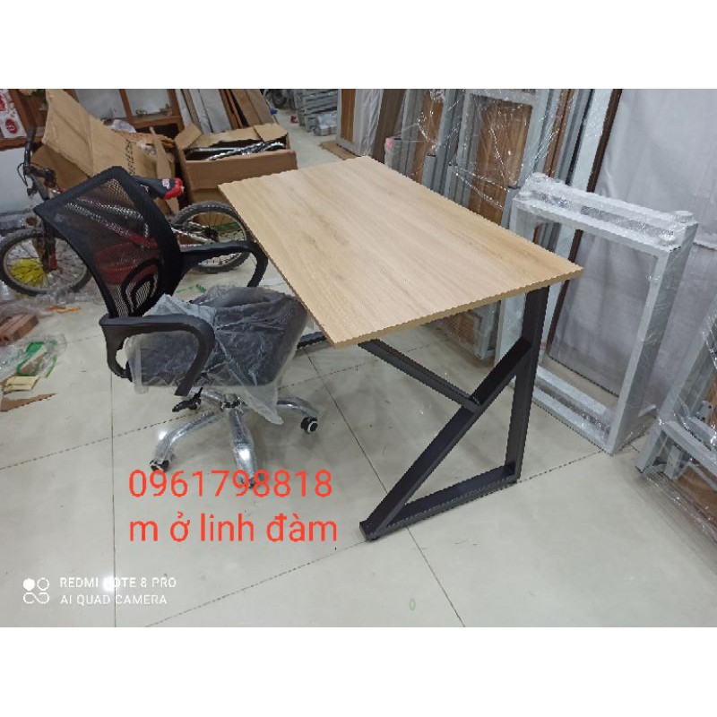 Bàn k bàn z combo 1 bàn +1ghế xoay lưới | BigBuy360 - bigbuy360.vn
